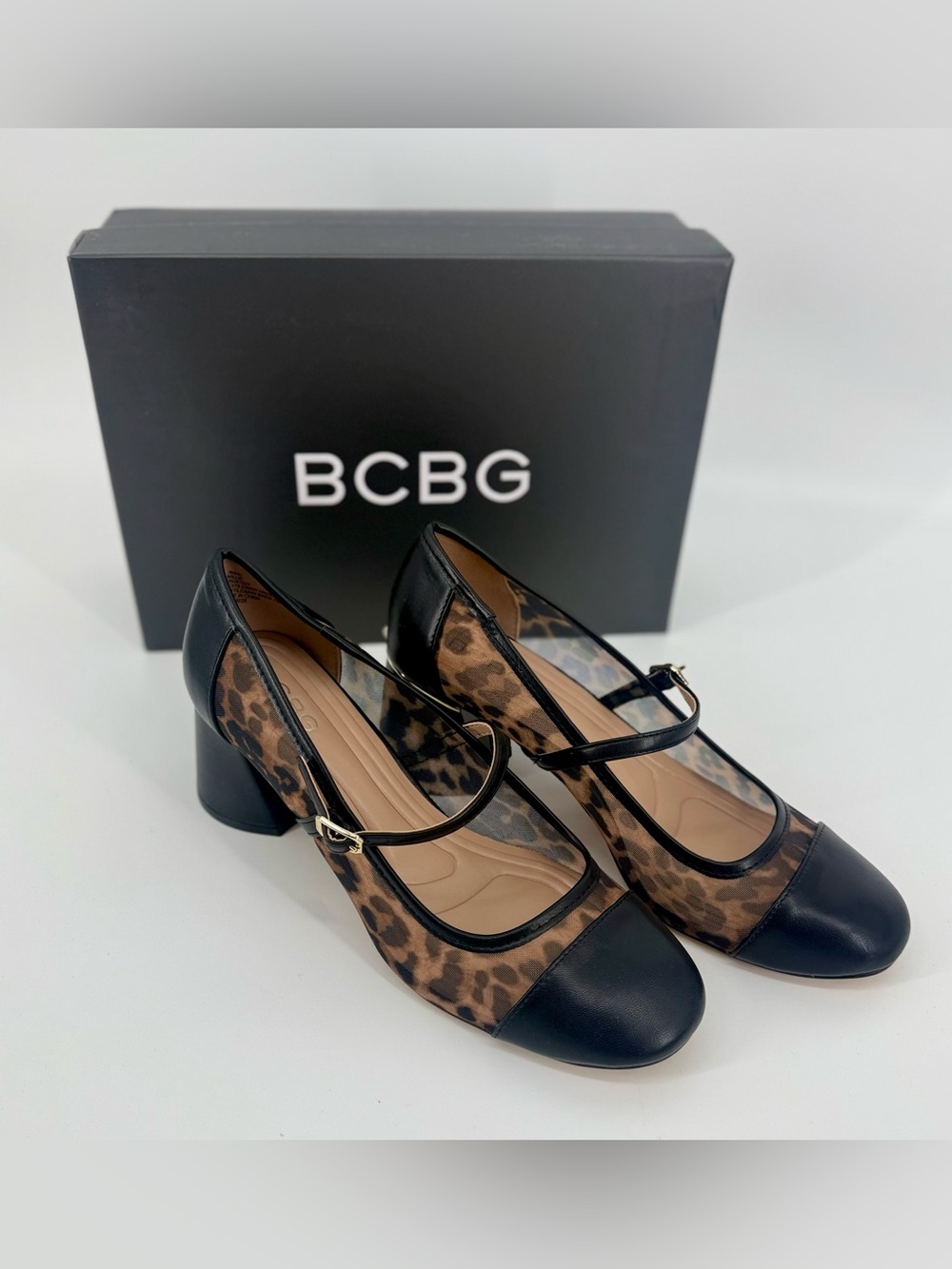 NWT BCBG Millie Cheetah Mesh Mary Jane Block Heel Pumps Size 8 or 9